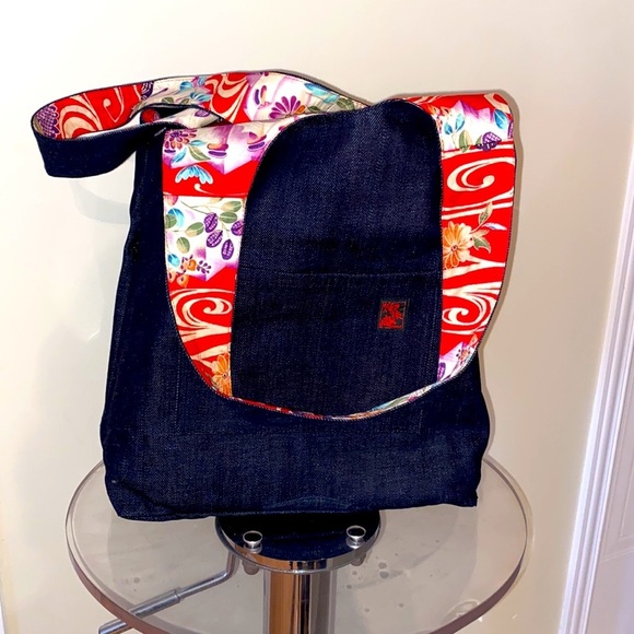 🆕RARE Japanese handmade repurposed denim & kimono 👘 tote bag / hidden zips - Picture 9 of 13